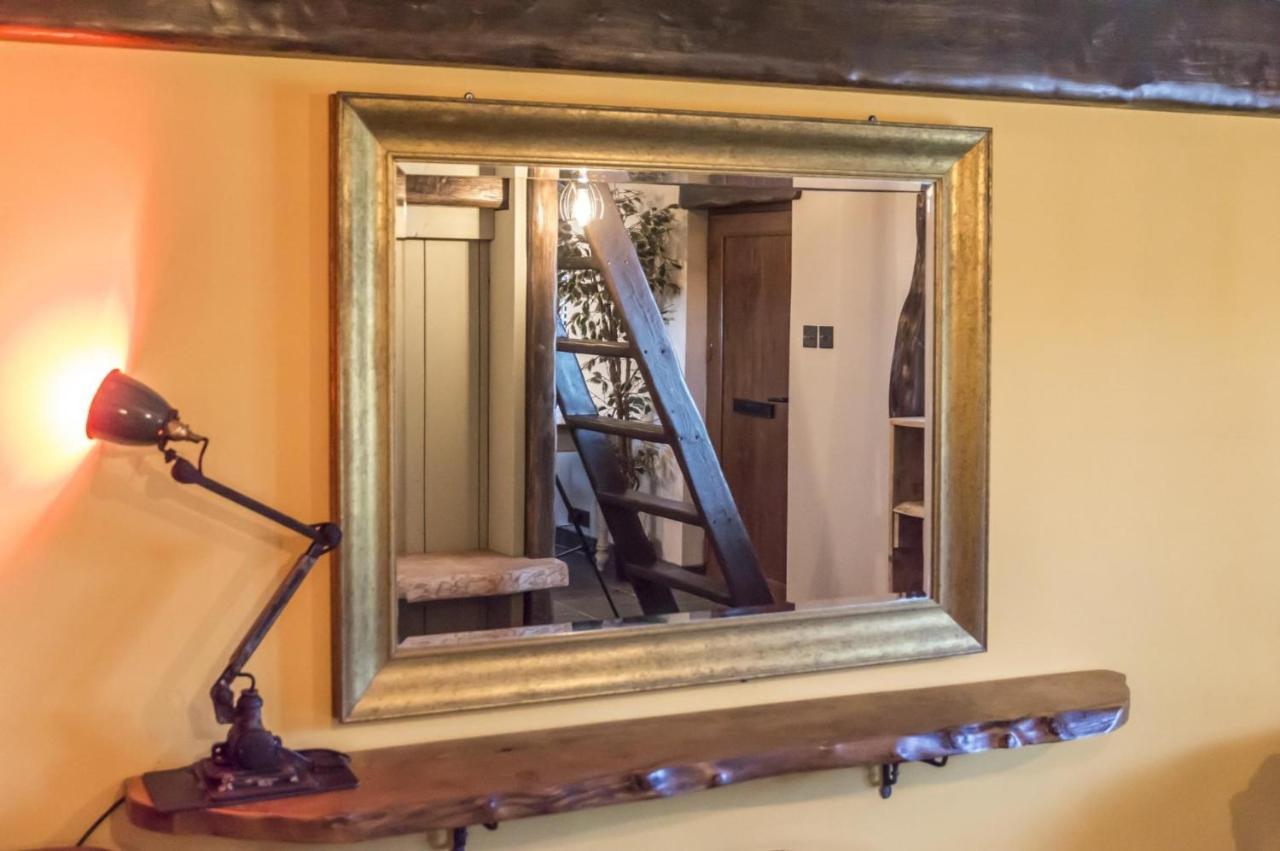 Fern Cottage - Luxurious 1 Bedroom - Blossom Farm Johnston Екстер'єр фото